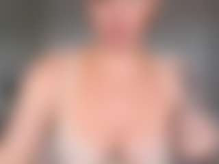 Libbyloveheart's Live Sex Cam Show