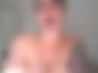 Libbyloveheart's Live Sex Cam Show