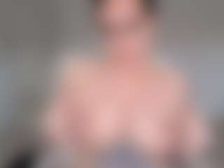 Libbyloveheart's Live Sex Cam Show
