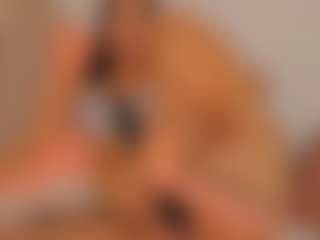 isabella-bunny's Live Sex Cam Show