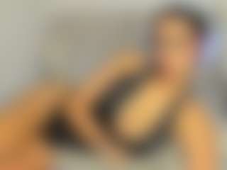 Live cam show with Leah Marsh - Petite on fapnchat