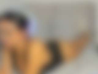 Live cam show with Leah Marsh - Petite on eurowanks.com