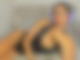 Live cam show with Leah Marsh - Petite on Adult Interactions