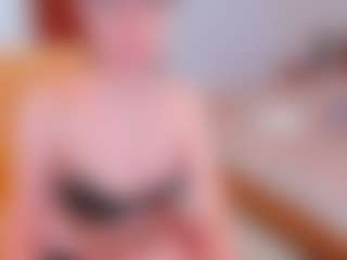 Live cam show with Pantyhose_Lizz - Long Hair on Cam Slut