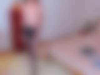 Live cam show with Pantyhose_Lizz - Long Hair on Camming Site