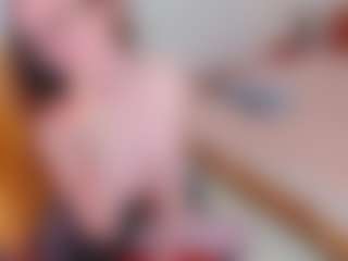 Live cam show with Pantyhose_Lizz - Athletic Middle Aged on camwithhim.com