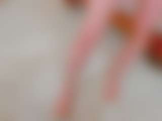 Live cam show with Pantyhose_Lizz - Petite MILF on eurowanks.com