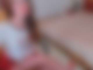 Live cam show with Pantyhose_Lizz - Skinny MILF on Camming Site