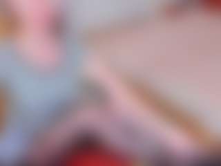 Live cam show with Pantyhose_Lizz - Legs on Soda Cam