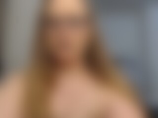 Paige Porcelain's Live Sex Cam Show