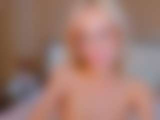 bellatip's Live Sex Cam Show