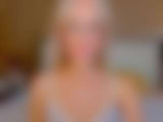 Live cam show with bellatip - Glasses on Cam Slut