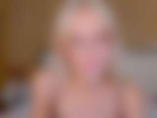 bellatip's Live Sex Cam Show