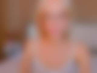 Live cam show with bellatip - Flashing on sexylive.show