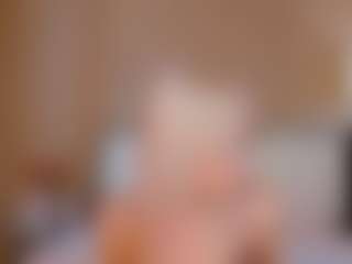Live cam show with bellatip - Public on Lustler
