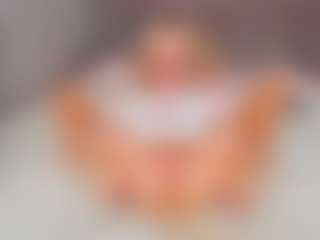 Live cam show with bellatip - Glasses on crypto-cams