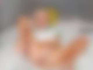 bellatip's Live Sex Cam Show