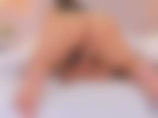 elizabeth-bree's Live Sex Cam Show