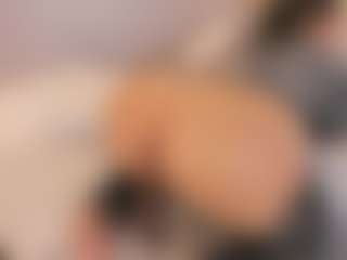 Live cam show with elizabeth-bree - Latex on Dare Cams