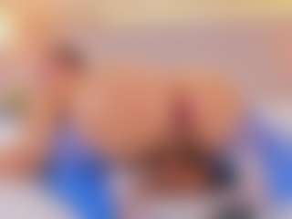 elizabeth-bree's Live Sex Cam Show