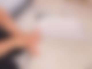 Live cam show with elizabeth-bree - Latex on livesuperchat.net