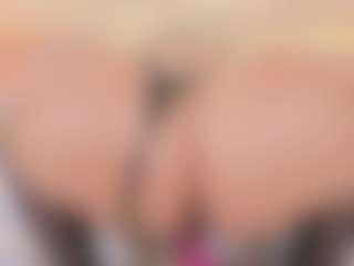 elizabeth-bree's Live Sex Cam Show