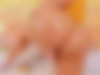 elizabeth-bree's Live Sex Cam Show