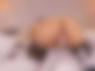 Live cam show with elizabeth-bree - Mistress on Camsoda