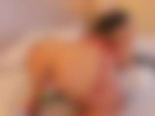 elizabeth-bree's Live Sex Cam Show