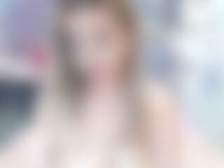 Araminta Yan's Live Sex Cam Show