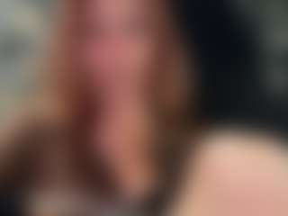 Live cam show with karoline1201 - Upskirt on AdultVida.com