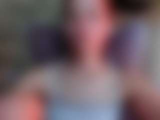 Live cam show with karoline1201 - Living Room on Soda Cam