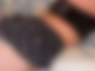 Live cam show with karoline1201 - Body Massage on TeamSkeetLive