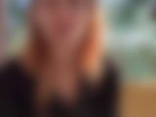 Live cam show with karoline1201 - Upskirt on Sweet Sext