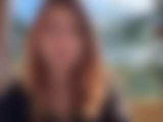Show de cam en vivo con karoline1201 - Living Room en Camsoda