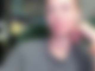 Live cam show with karoline1201 - Camel Toe on hrnylive.com