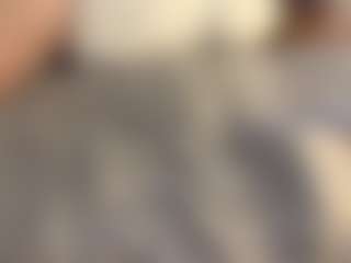 hellonheelz's Live Sex Cam Show