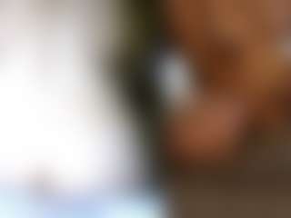 hellonheelz's Live Sex Cam Show