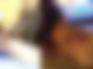hellonheelz's Live Sex Cam Show