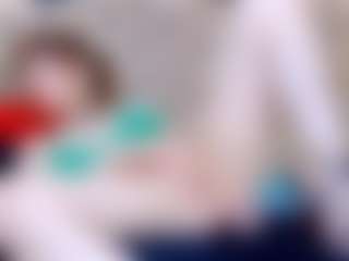 ivorydreams's Live Sex Cam Show