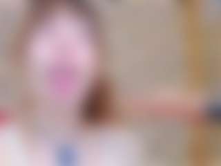 Live cam show with ivorydreams - Petite on studioflirtlive.com