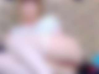ivorydreams's Live Sex Cam Show