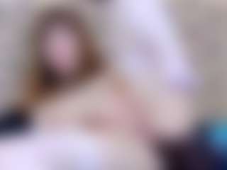ivorydreams's Live Sex Cam Show