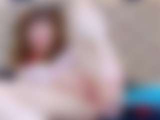 ivorydreams's Live Sex Cam Show