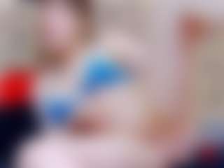 Live cam show with ivorydreams - Deepthroat on Camsoda