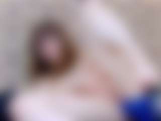 ivorydreams's Live Sex Cam Show