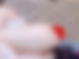 ivorydreams's Live Sex Cam Show