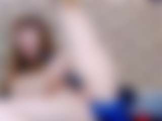 ivorydreams's Live Sex Cam Show