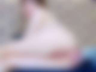 ivorydreams's Live Sex Cam Show