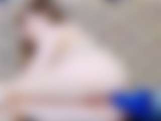 ivorydreams's Live Sex Cam Show